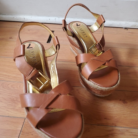 Heels - Picture 3 of 6